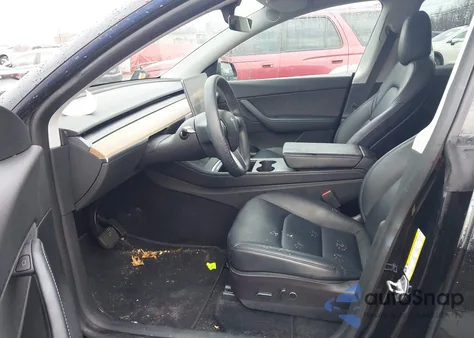 2022 Tesla Model Y Long Range Dual Motor All-Wheel Drive from USA, damaged, VIN 7SAYGDEE2NF414094